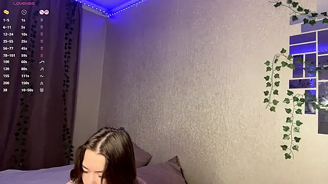 elsadaedra online show from April 2026 04:22:01 PM