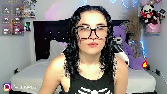 Snapshot of AriaDark chatting on May 2026 09:08:02 PM AriaDark online show from May 2026 09:08:02 PM