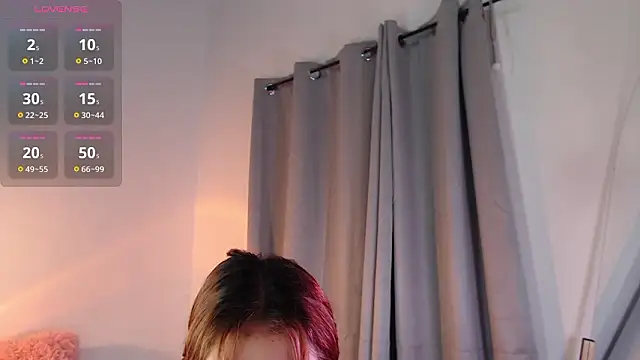 Snapshot of Mia_Volkova_ chatting on February 2026 01:31:02 PM Mia Volkova online show from February 2026 01:31:02 PM