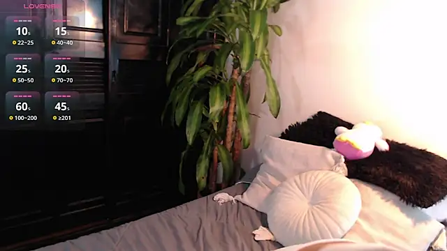Mia Volkova  online show from May 2026 01:49:01 PM