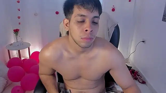 Snapshot of shooting_wilson chatting on February 2026 05:52:01 PM shooting wilson online show from February 2026 05:52:01 PM