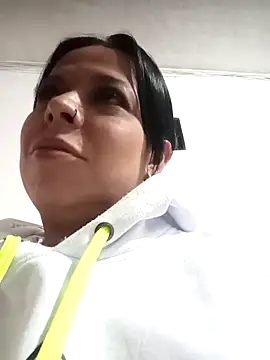 RossyAlvarez online show from April 2026 02:53:01 AM