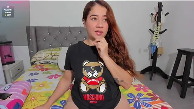 Snapshot of naive_natty10 chatting on February 2026 10:14:02 AM naive natty10 online show from February 2026 10:14:02 AM