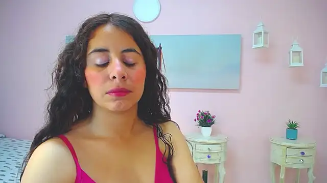 Snapshot of scarlett_clyde chatting on February 2026 12:24:02 PM scarlett clyde online show from February 2026 12:24:02 PM