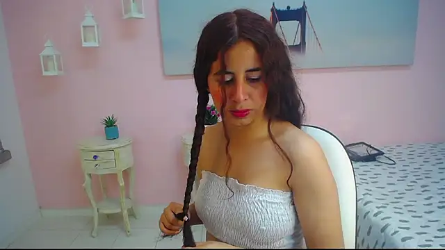 Snapshot of scarlett_clyde chatting on February 2026 12:26:01 PM scarlett clyde online show from February 2026 12:26:01 PM