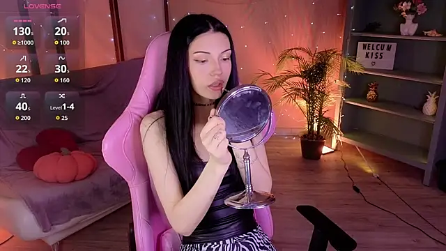 Kelly  Bunny online show from May 2026 05:59:01 AM
