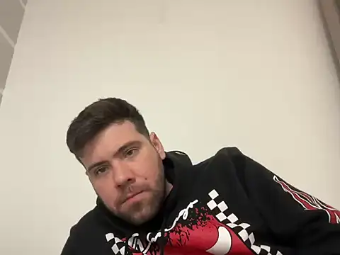 Snapshot of danxx0 chatting on January 2026 04:33:02 PM danxx0 online show from January 2026 04:33:02 PM