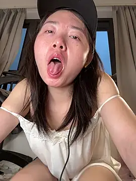 Cheating-wife online show from May 2026 10:32:02 AM