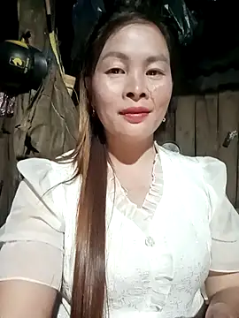 Snapshot of Bling_sexy chatting on February 2026 12:57:01 PM Bling sexy online show from February 2026 12:57:01 PM