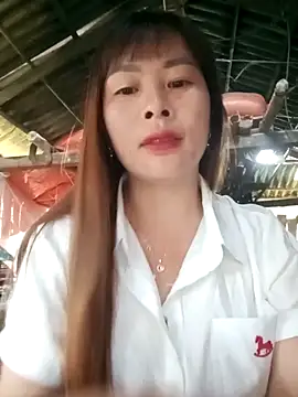 Bling sexy online show from April 2026 12:10:01 AM