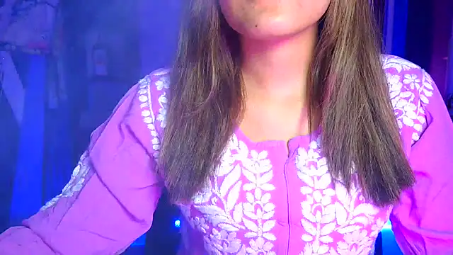  Maanvi  online show from May 2026 06:14:01 PM