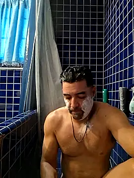 Hrnymanedawg13 online show from January 2026 12:58:01 AM