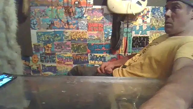 unknowner123 online show from May 2026 07:04:01 AM