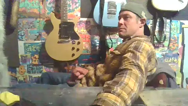 unknowner123 online show from May 2026 03:44:02 AM