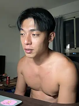Yooo17 online show from July 2026 05:15:01 PM