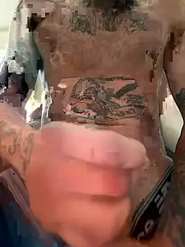 Snapshot of CcincoVilla chatting on May 2026 06:38:02 PM CcincoVilla online show from May 2026 06:38:02 PM
