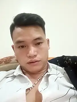 Maycute18 online show from February 2026 02:11:02 PM