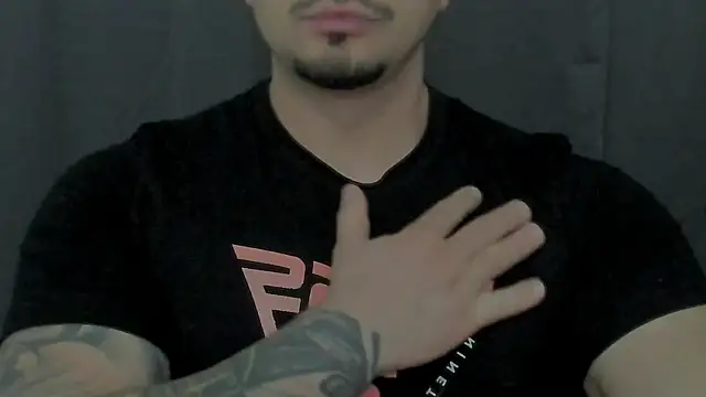 TONYWILSONN online show from April 2026 05:19:01 AM