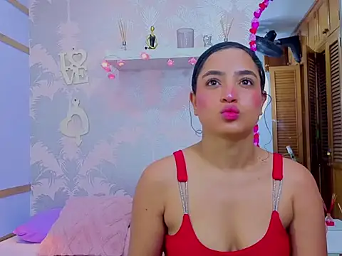 Snapshot of Emma_Thompssonn chatting on February 2026 11:51:01 AM Emma Thompssonn online show from February 2026 11:51:01 AM