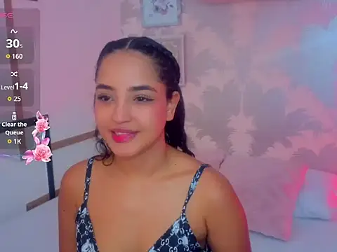 Emma Thompssonn online show from May 2026 12:14:02 PM