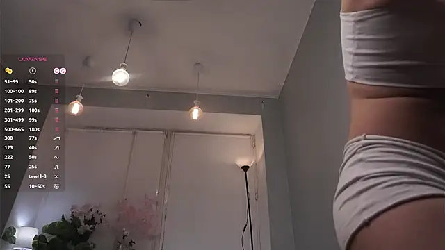 Snapshot of CarollDuemmel chatting on February 2026 04:36:01 PM CarollDuemmel online show from February 2026 04:36:01 PM