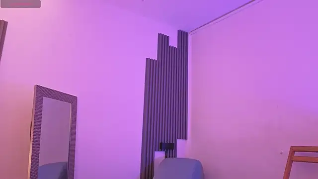 Snapshot of fransheskarossi chatting on February 2026 12:04:01 PM fransheskarossi online show from February 2026 12:04:01 PM