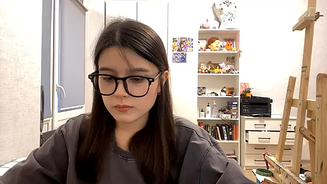 SaintMari online show from March 2026 02:34:01 PM