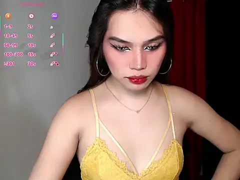 Snapshot of Amber_Lynn chatting on July 2026 06:35:02 AM Amber Lynn online show from July 2026 06:35:02 AM
