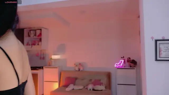 Blush Marie online show from April 2026 04:26:01 AM