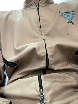 Snapshot of santiObrero chatting on January 2026 03:16:01 PM santiObrero online show from January 2026 03:16:01 PM