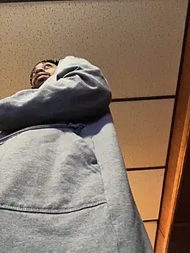 Snapshot of givemeabreak34 chatting on February 2026 11:27:02 PM givemeabreak34 online show from February 2026 11:27:02 PM