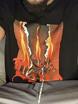 Snapshot of givemeabreak34 chatting on March 2026 11:26:02 PM givemeabreak34 online show from March 2026 11:26:02 PM