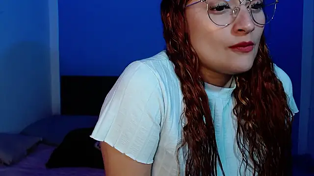 Snapshot of Analia111 chatting on March 2026 12:59:02 AM Analia111 online show from March 2026 12:59:02 AM