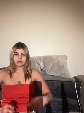 justsomeoneuknow online show from February 2026 08:38:02 PM