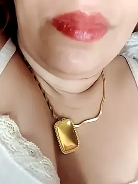 Naughty-Yousra online show from May 2026 08:19:01 AM