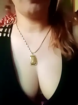 Naughty-Yousra online show from May 2026 06:26:02 PM