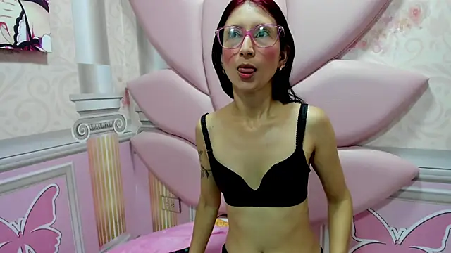 zaira skinny online show from May 2026 08:14:02 PM