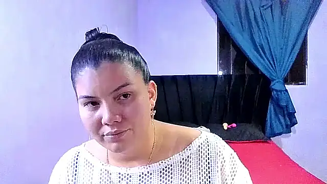 Helena-Paola online show from March 2026 05:13:02 AM