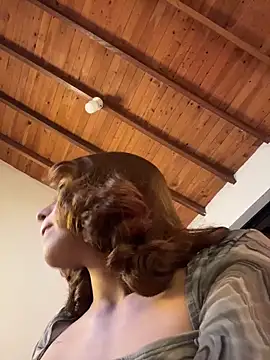 Snapshot of Alison_Ivanova chatting on February 2026 05:17:02 AM Alison Ivanova online show from February 2026 05:17:02 AM