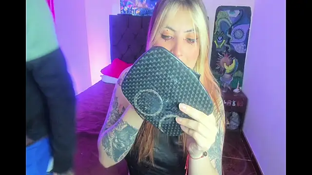 Snapshot of lunaa_rayy420 chatting on February 2026 06:33:01 PM lunaa rayy420 online show from February 2026 06:33:01 PM