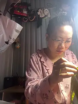 Lata-cute online show from February 2026 01:49:01 AM