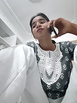 Cute-Natashaa online show from February 2026 04:18:01 PM