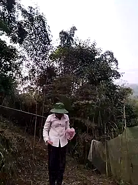 lia-coy online show from March 2026 02:22:01 AM