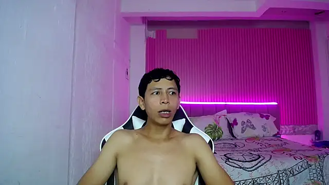 sonic jess07 online show from May 2026 08:34:01 AM