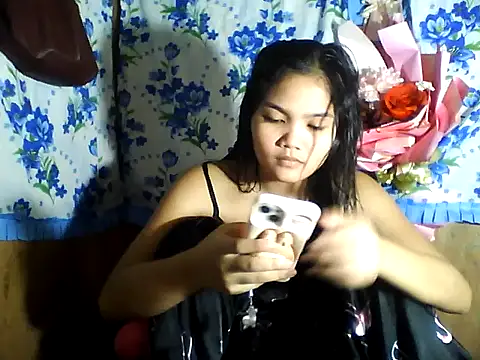 PinaySkinnyJust18 online show from May 2026 07:07:01 PM
