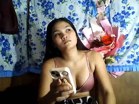 PinaySkinnyJust18 online show from May 2026 02:08:02 AM