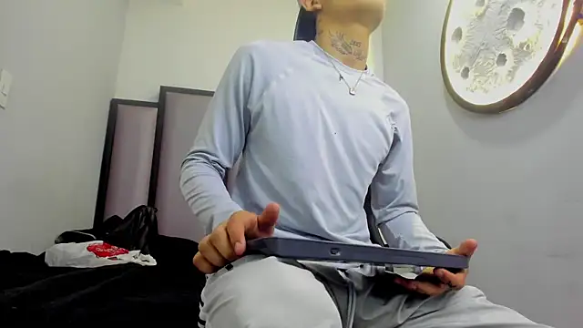 Snapshot of Dogan_Renzo0 chatting on February 2026 11:42:01 AM Dogan Renzo0 online show from February 2026 11:42:01 AM