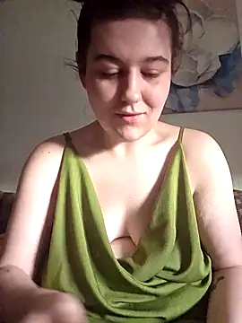 Snapshot of Ashlovescannabis chatting on March 2026 12:33:01 PM Ashlovescannabis online show from March 2026 12:33:01 PM