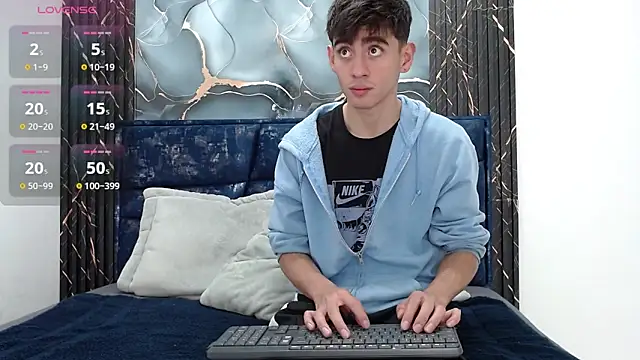 Snapshot of Lust_demian chatting on February 2026 03:27:02 PM Lust demian online show from February 2026 03:27:02 PM