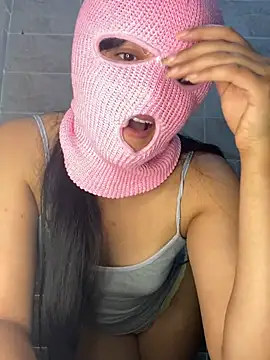 Snapshot of Rabab_Queen chatting on May 2026 12:30:01 AM Rabab Queen online show from May 2026 12:30:01 AM